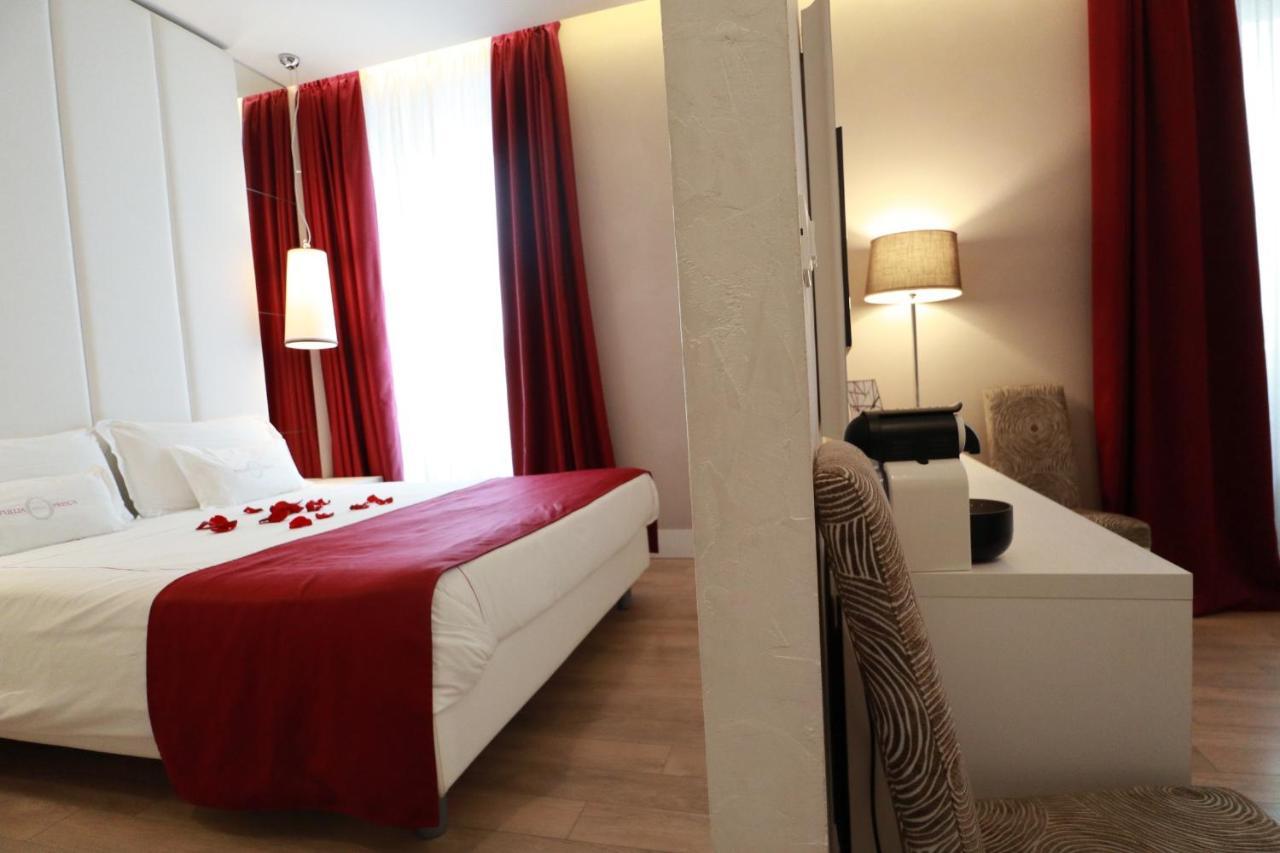 Tullia&Prisca Relais Hotel Rome Exterior photo